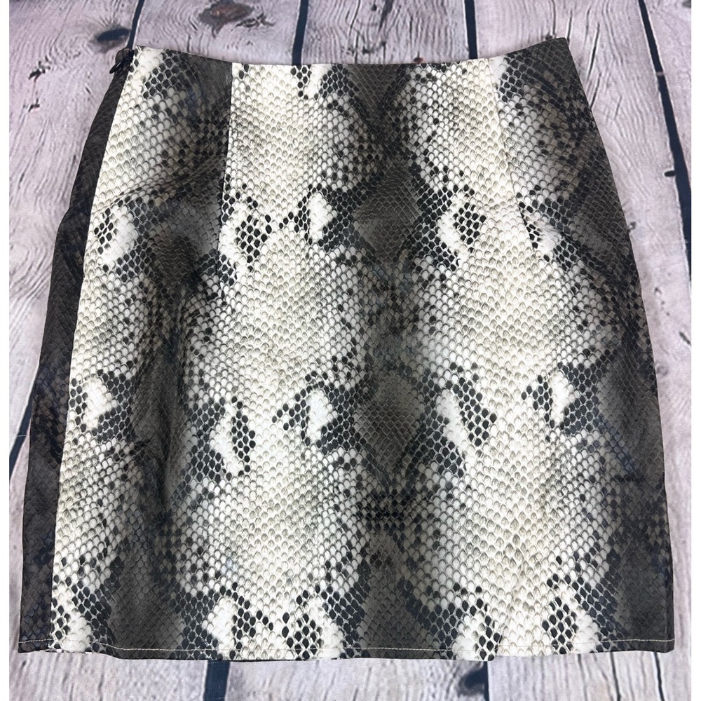 Salty Women Grey Faux Snakeskin Mini Skirt Size Small Animal Print High Waist